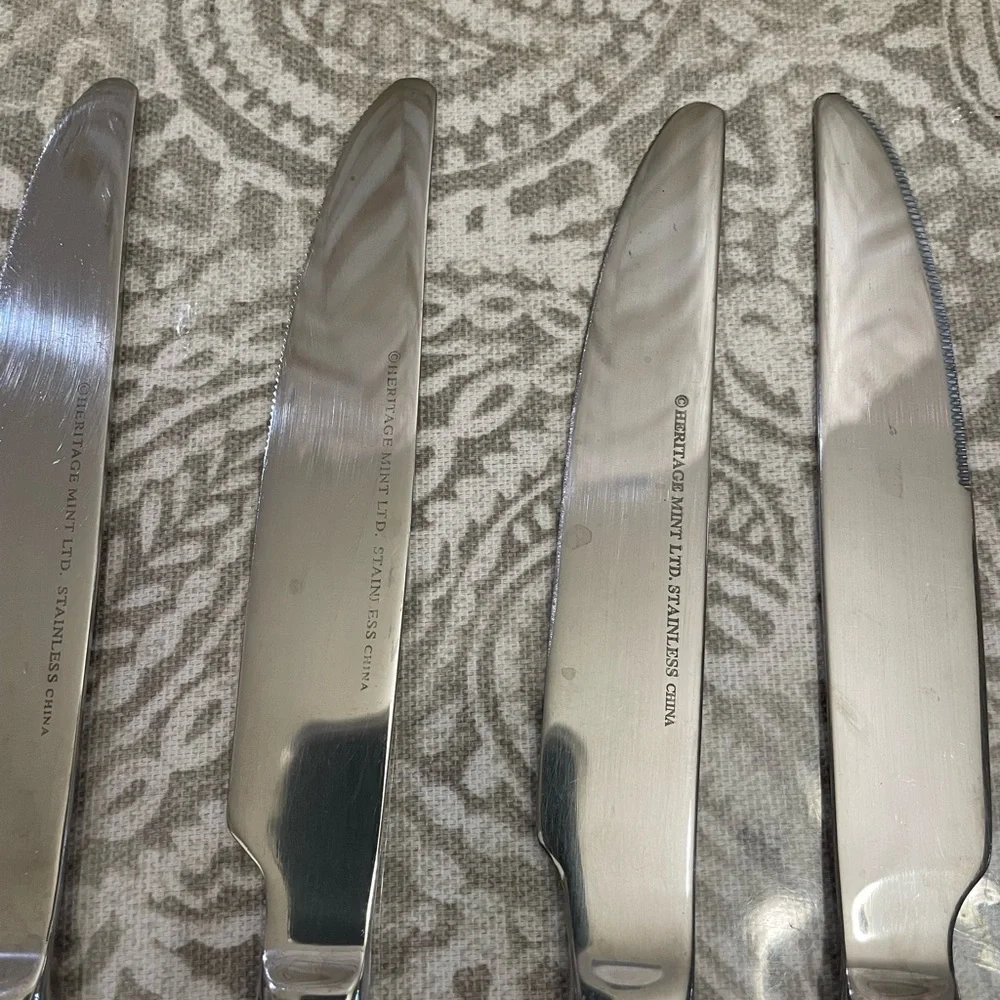 Heritage Mint Ltd BENTLEY Stainless set‎ 5 Dinner Knives Flatware